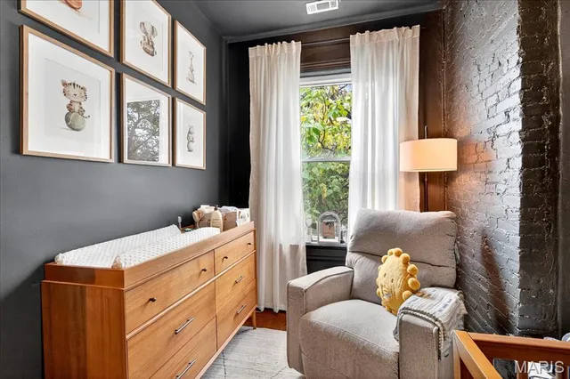 $399,900 | 2842 Shenandoah Avenue, St. Louis, MO 63104