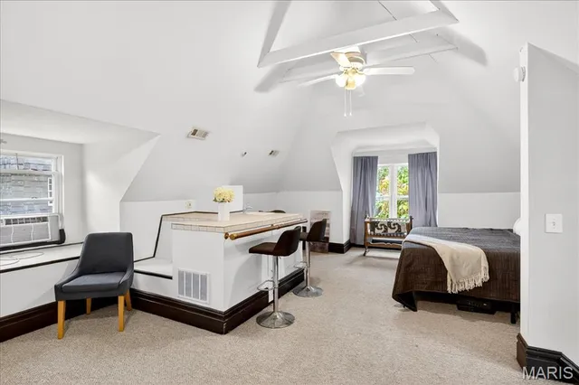 $399,900 | 2842 Shenandoah Avenue, St. Louis, MO 63104