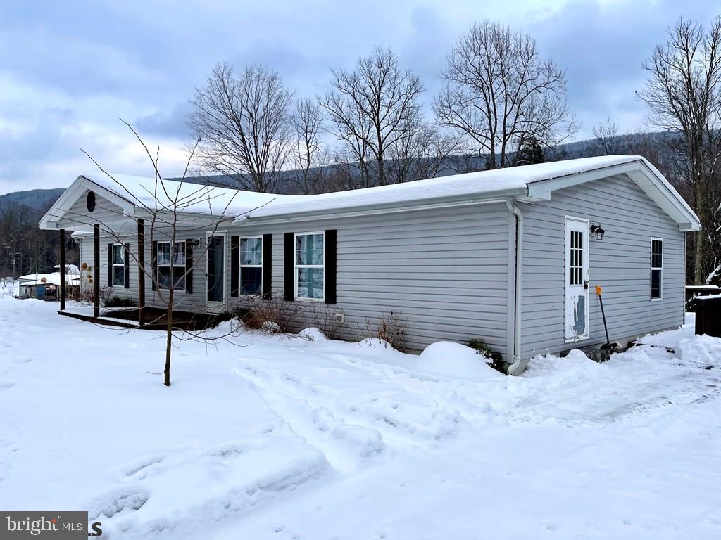 710 New Lancaster Valley Road Milroy, PA 17063 - Photo 2 of 22 Gallery Image 2