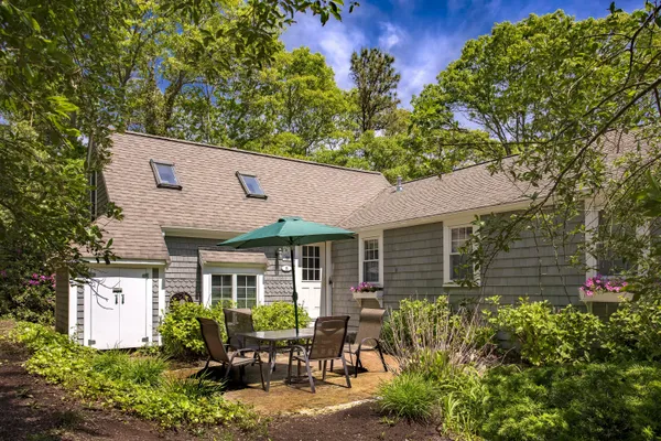 $2,998,000 | 8-10 Wharf Avenue, Mashpee, MA 02649