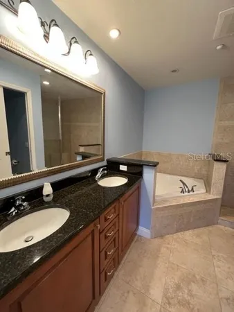 $2,650 | 7710 Lake Vista Court, Unit 303, Lakewood Ranch, FL 34202