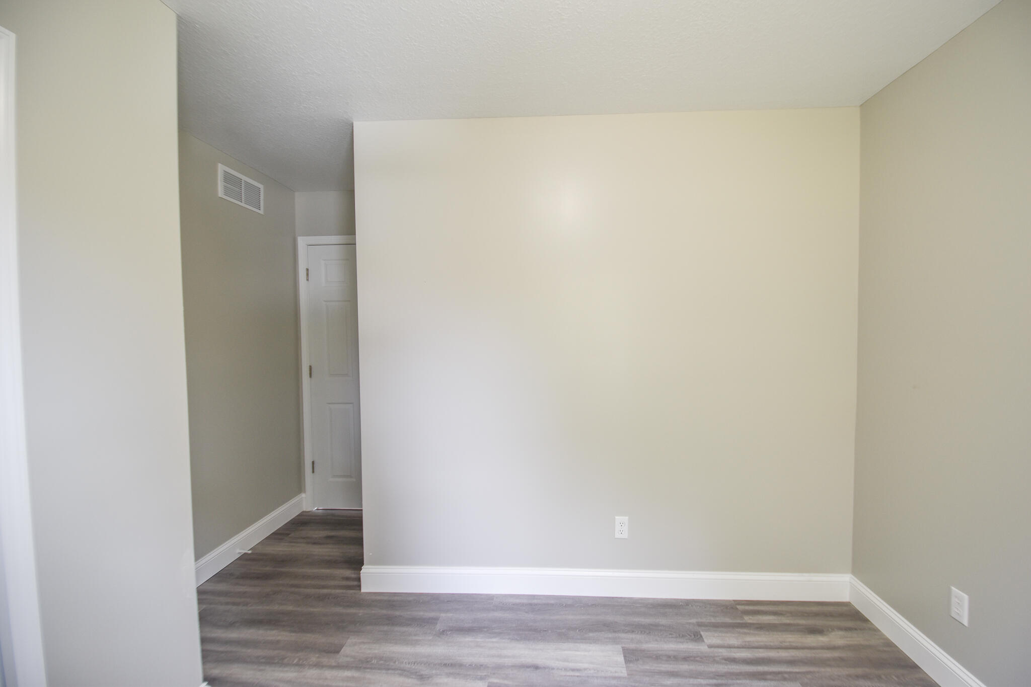 10191 Wood Road North Adams, MI 49262 - Photo 23 of 45 DSC_0186