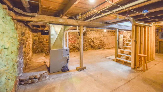 $325,000 | 10191 Wood Road, North Adams, MI 49262