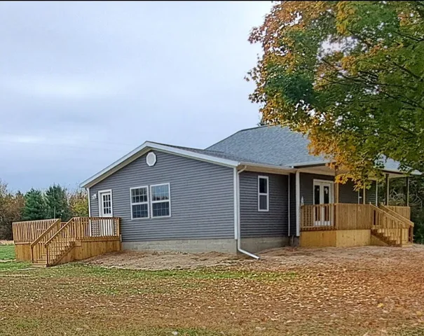$325,000 | 10191 Wood Road, North Adams, MI 49262