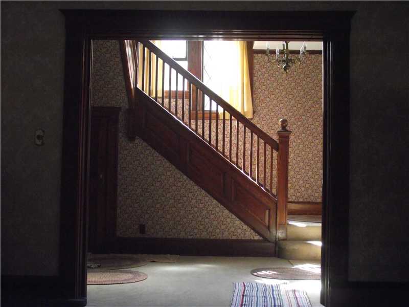48 Maple Street Woonsocket, RI 02895 - Photo 11 of 23 Entry.