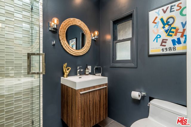 $12,500 | 943 North Edinburgh Avenue, Los Angeles, CA 90046