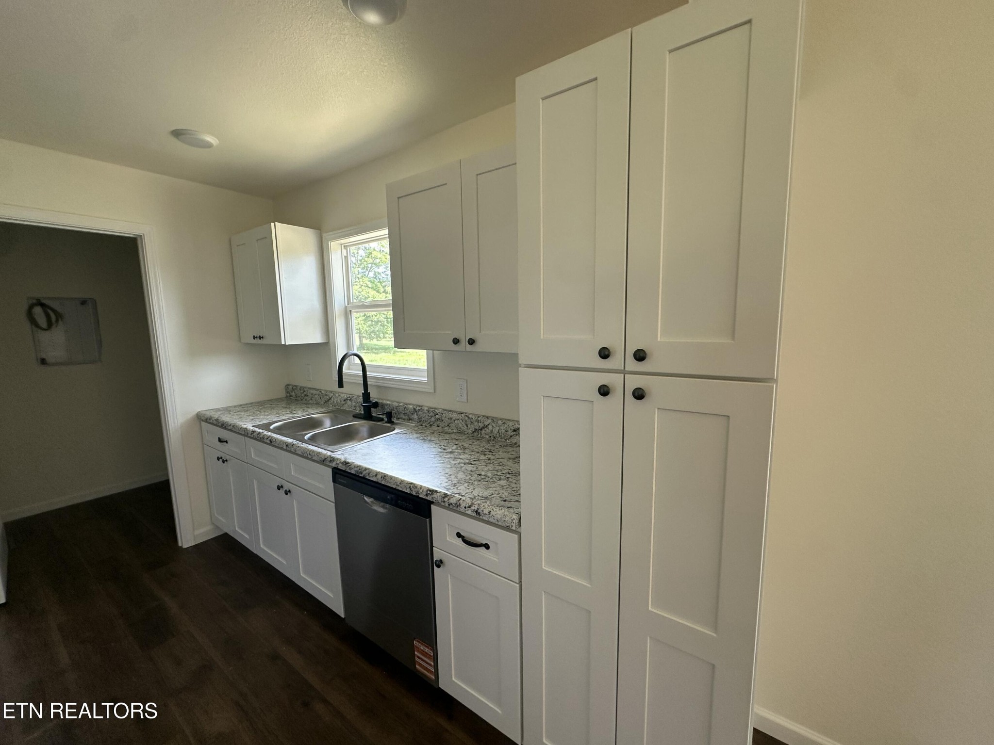 2767 Banner Springs Road Jamestown, TN 38556 - Photo 12 of 29
