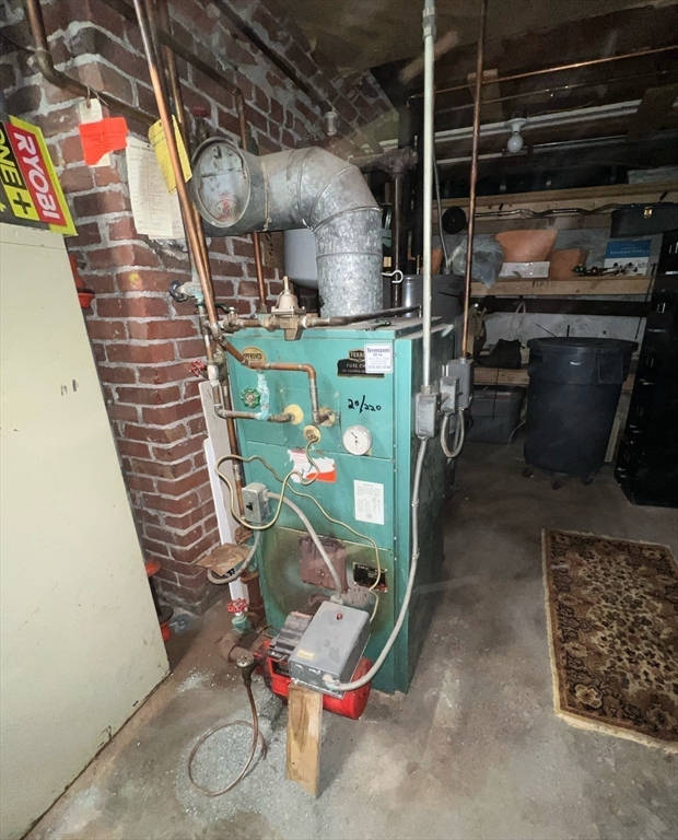21 Manning Road Lynn, MA 01902 - Photo 16 of 24 Gallery Image 16