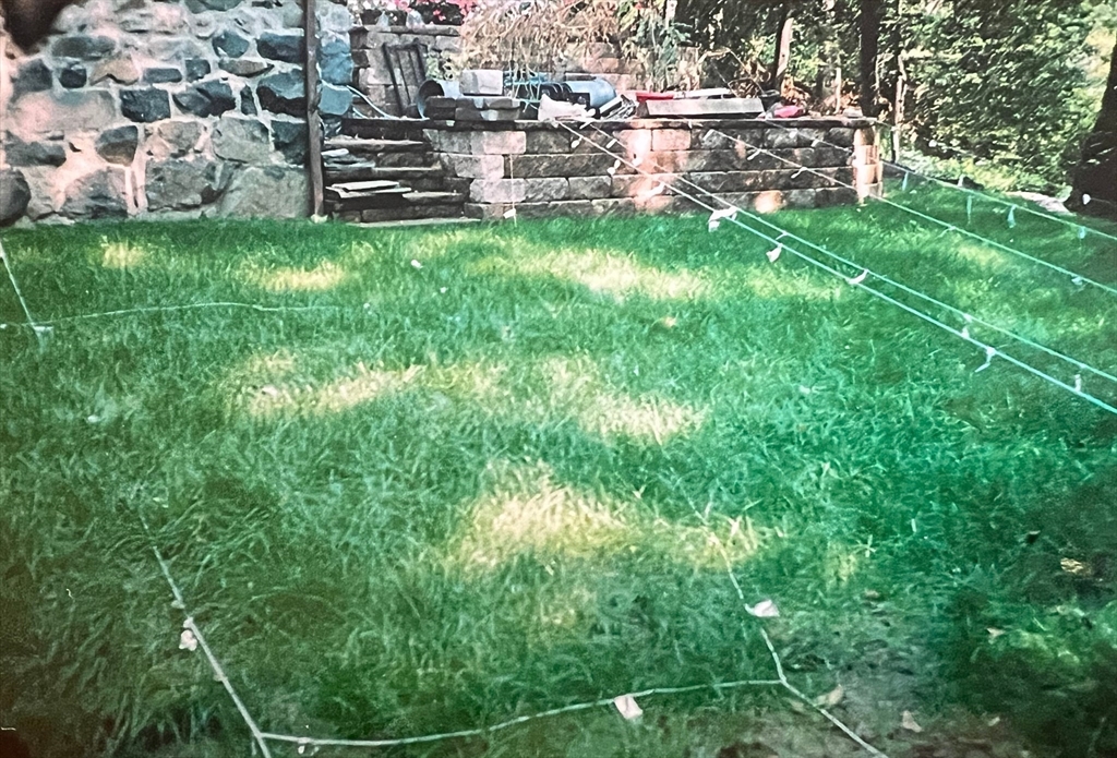 21 Manning Road Lynn, MA 01902 - Photo 17 of 24 Gallery Image 17