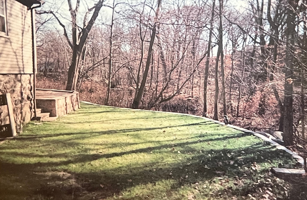 21 Manning Road Lynn, MA 01902 - Photo 22 of 24 Gallery Image 22