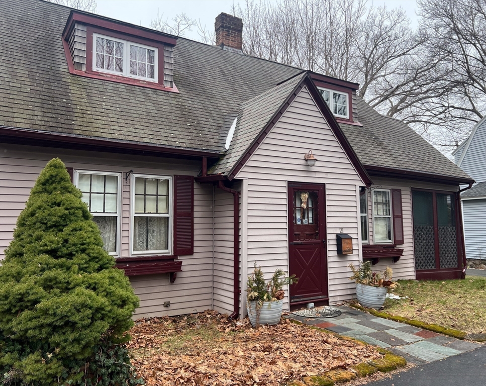 21 Manning Road Lynn, MA 01902 - Photo 3 of 24 Gallery Image 3