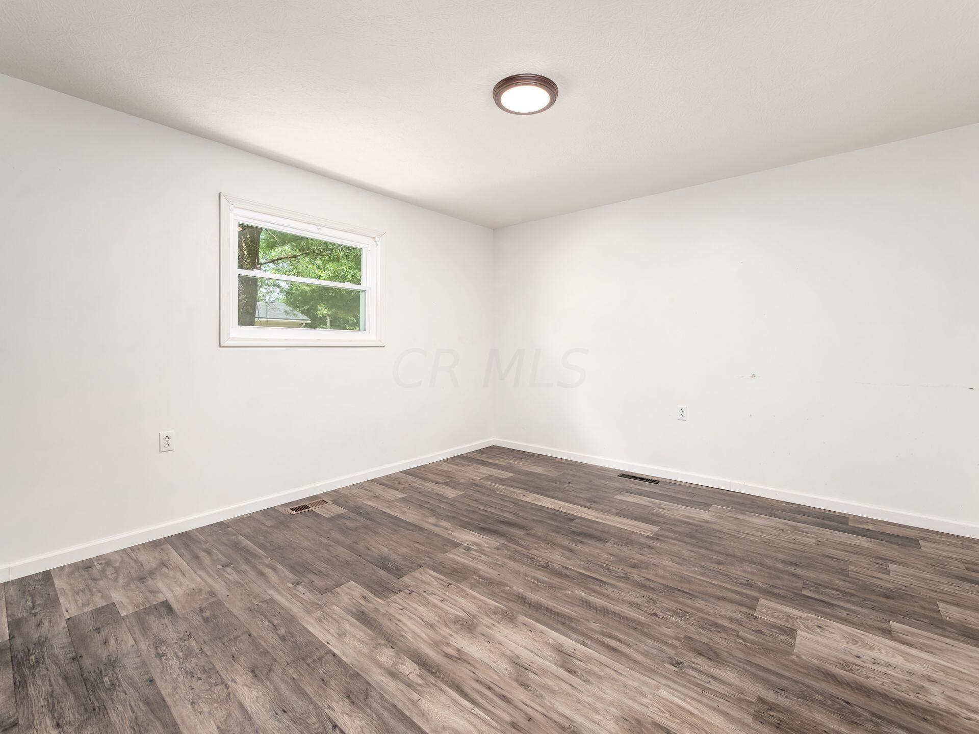 11061 Fancher Road Westerville, OH 43082 - Photo 12 of 24 Bedroom 3