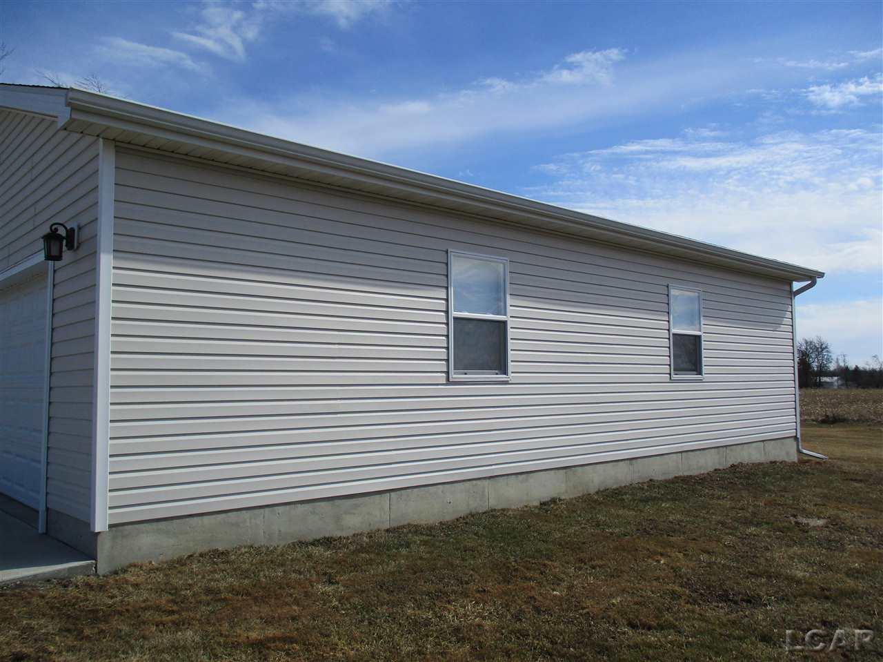 4075 West Beecher Road Adrian, MI 49221 - Photo 4 of 42