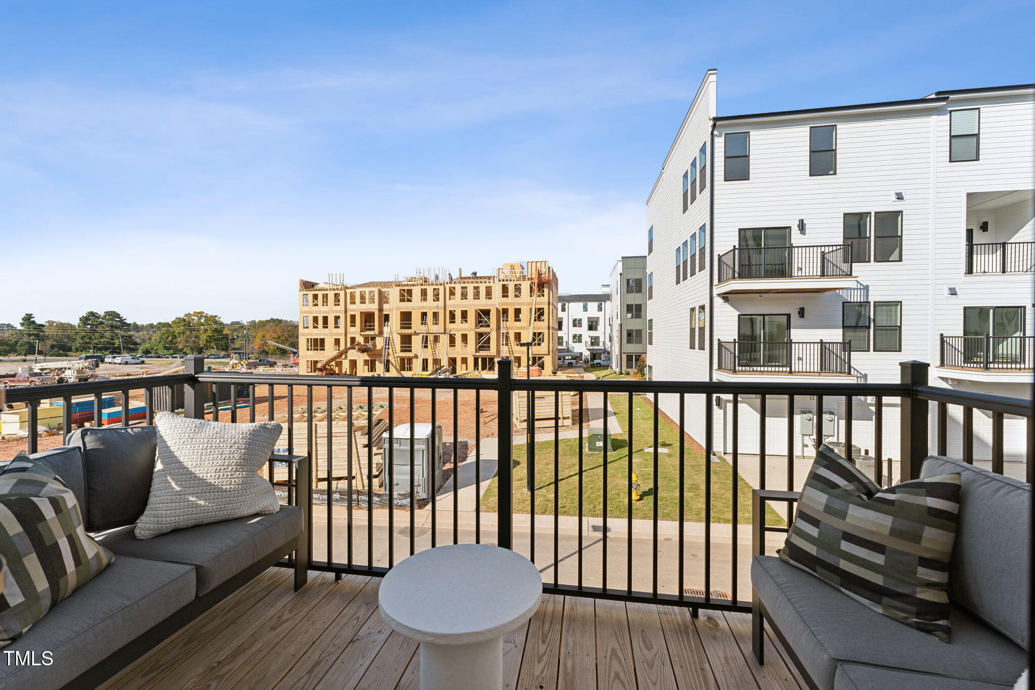 1233 South Blount Street, Unit 101 Raleigh, NC 27601 - Photo 26 of 30 23