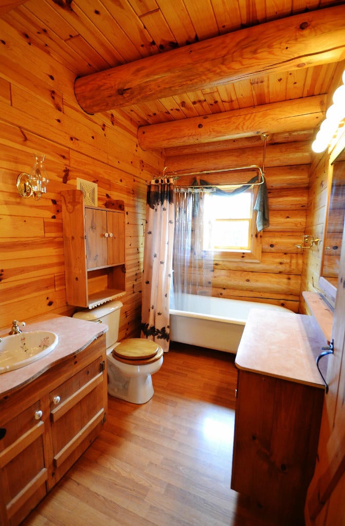 10440 Hossler Road Atlanta, MI 49709 - Photo 15 of 27 Gallery Image 15