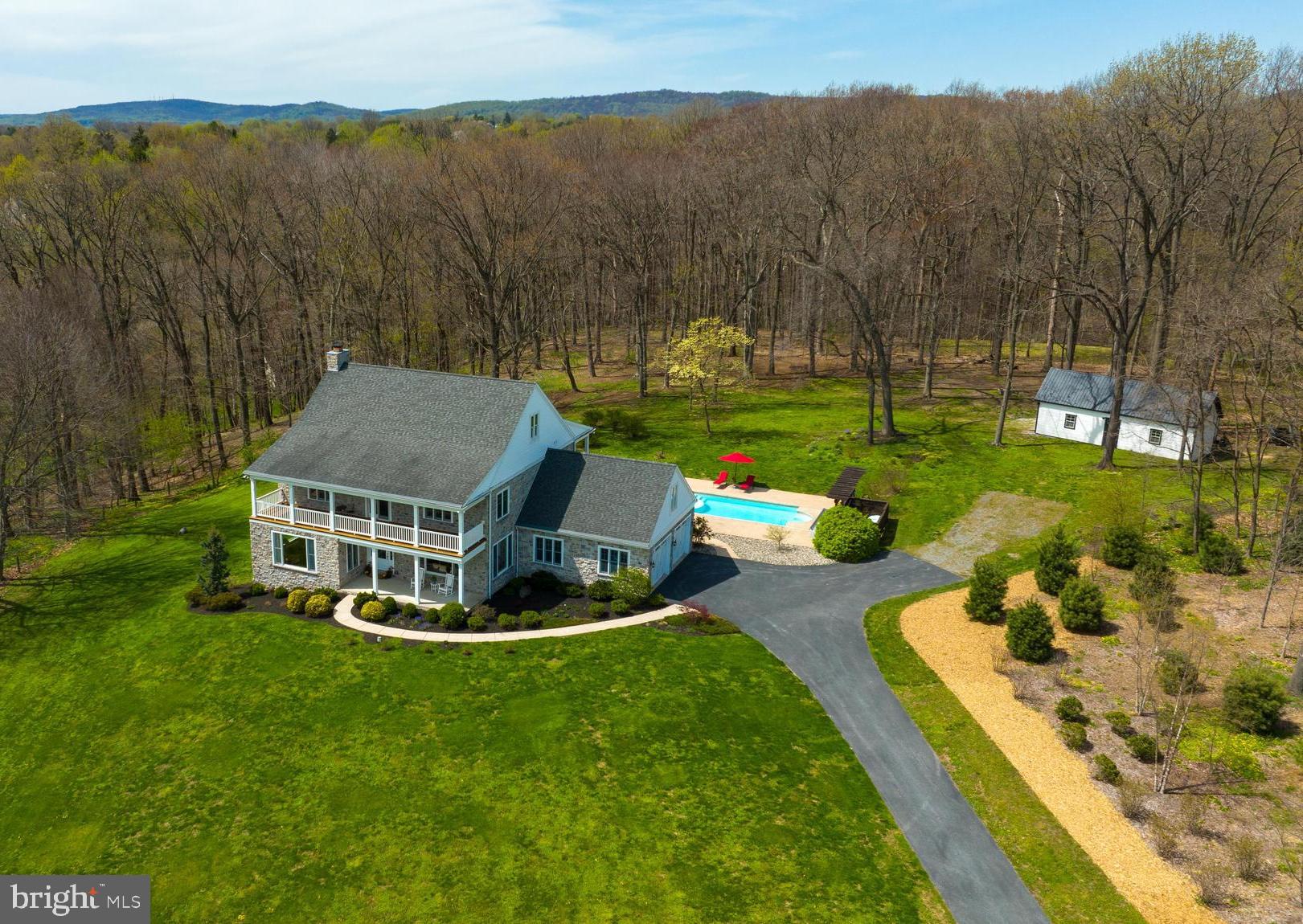 421 East Brubaker Valley Road Lititz, PA 17543 - Photo 1 of 56