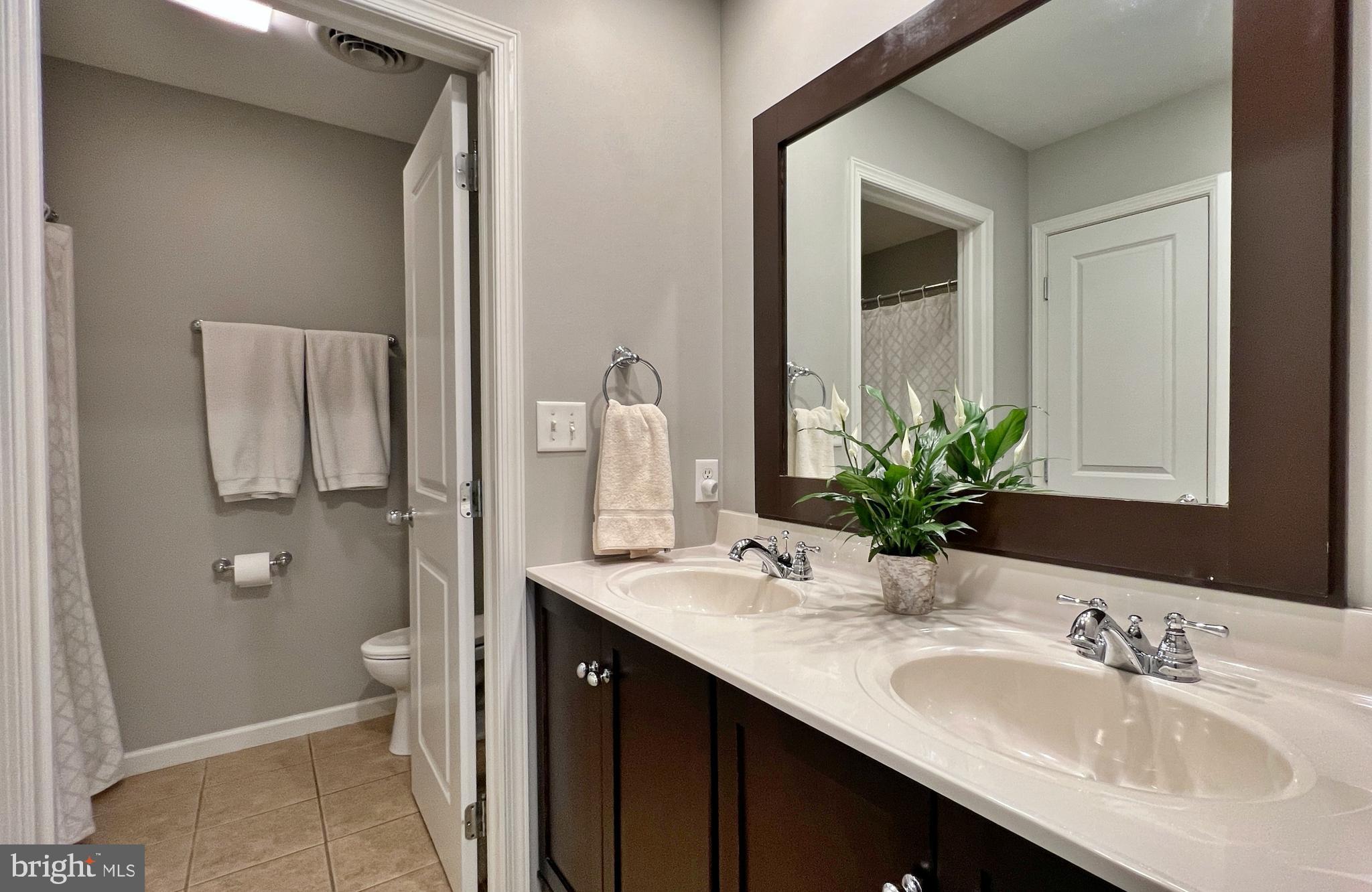 421 East Brubaker Valley Road Lititz, PA 17543 - Photo 39 of 56