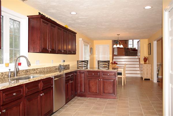 10 Roland Way Milford, MA 01757 - Photo 11 of 28 Gallery Image 11