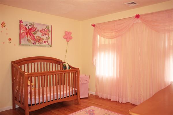 10 Roland Way Milford, MA 01757 - Photo 24 of 28 Gallery Image 24