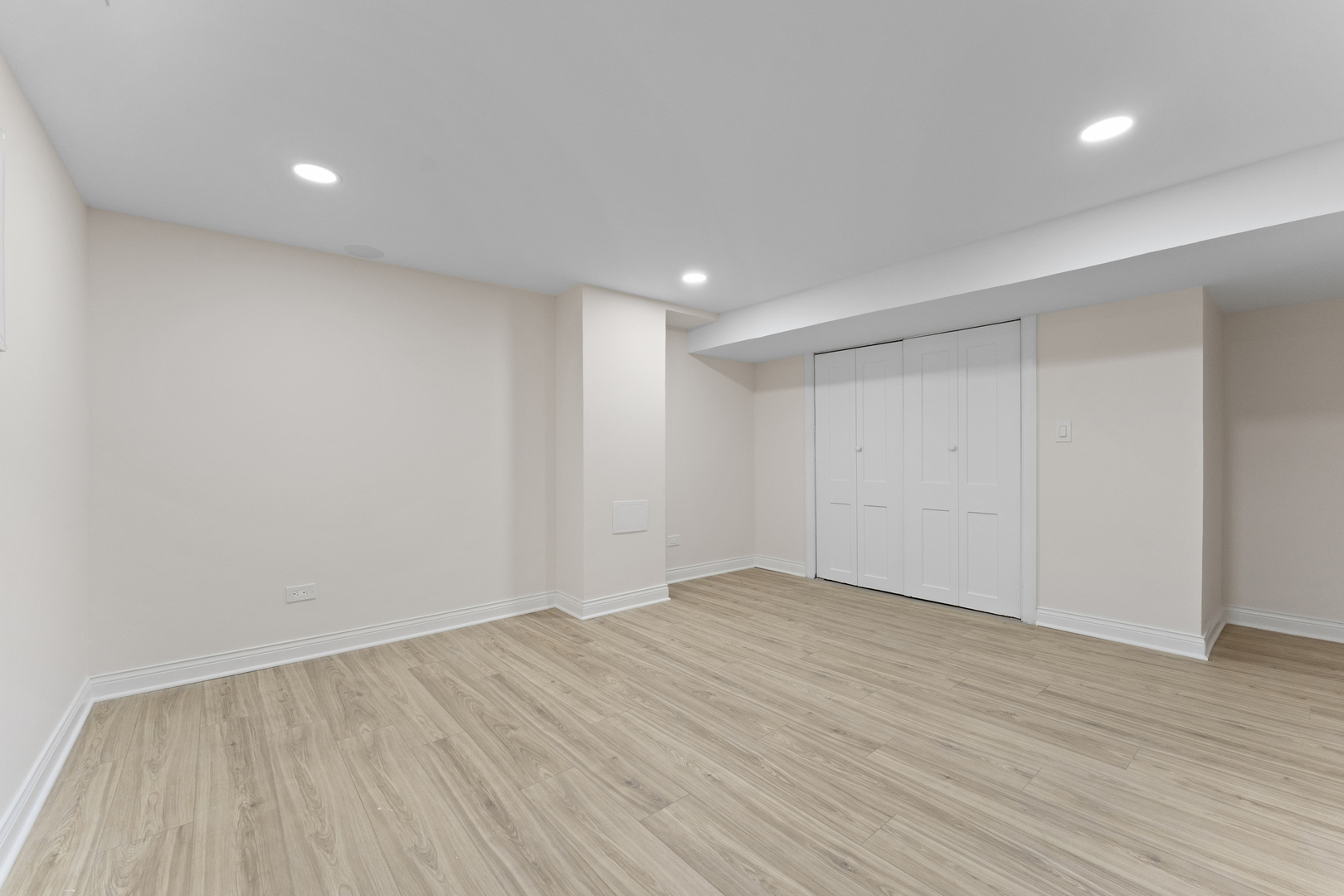 932 North Ridgeway Avenue Chicago, IL 60651 - Photo 24 of 34 Gallery Image 24