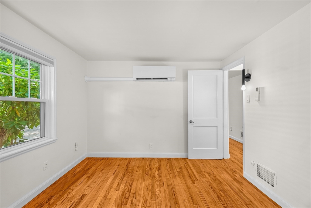 567 Poplar Street Boston, MA 02131 - Photo 24 of 42
