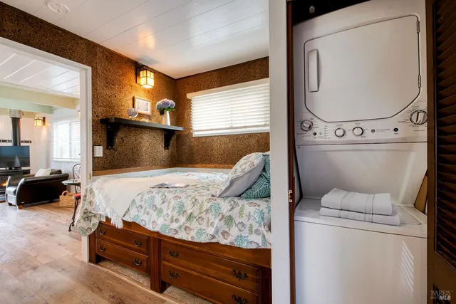 $635,000 | 7 West Pier, Mill Valley, CA 94941