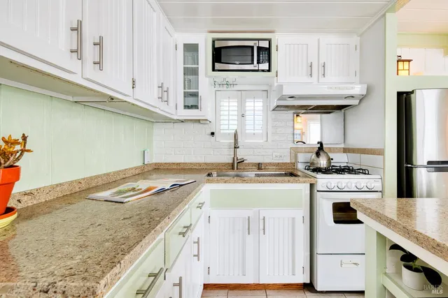 $635,000 | 7 West Pier, Mill Valley, CA 94941