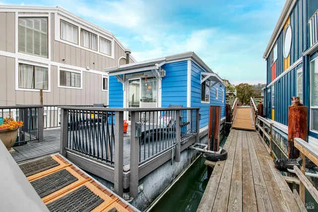 $635,000 | 7 West Pier, Mill Valley, CA 94941