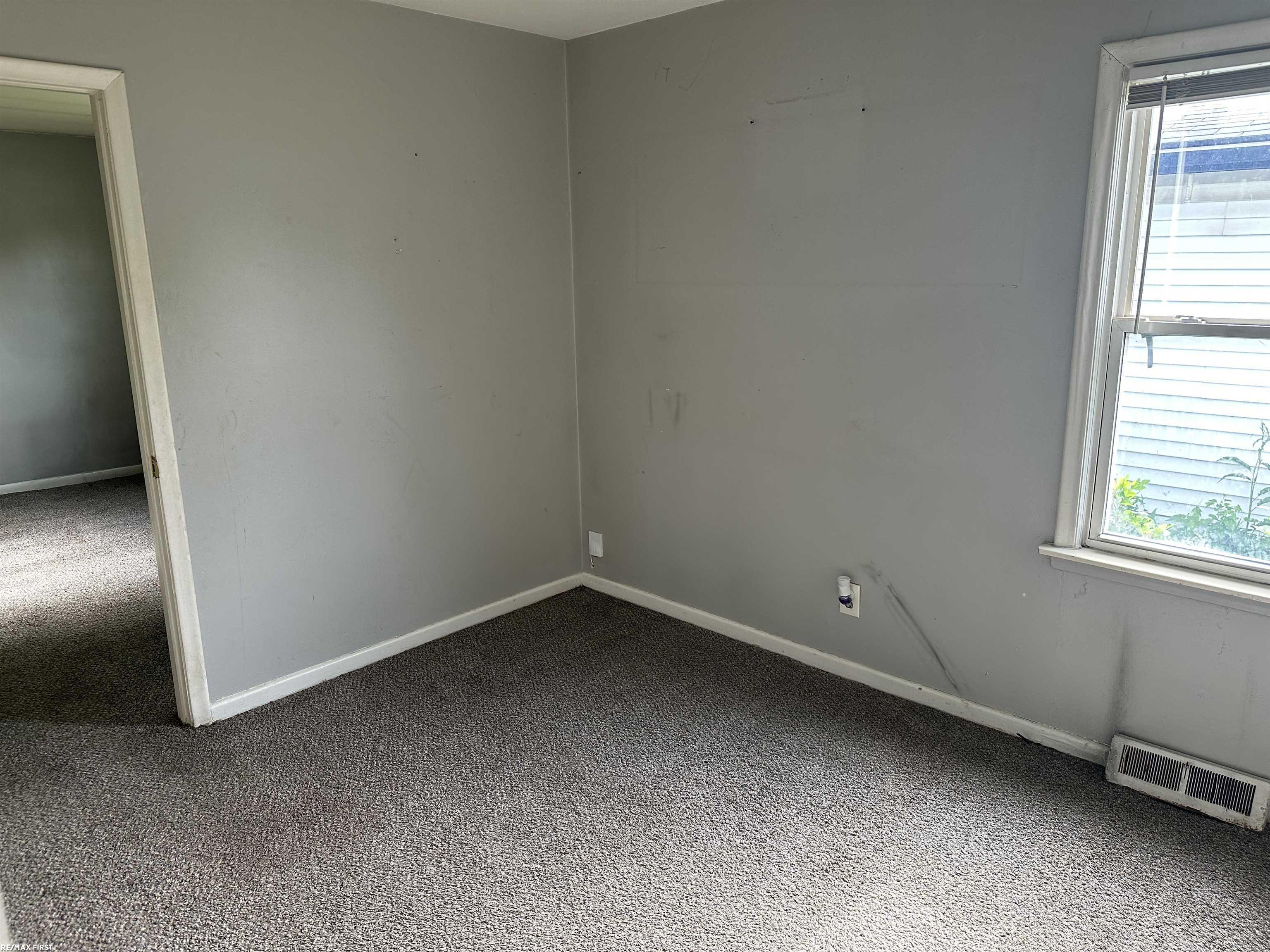 13405 Toepfer Road Warren, MI 48089 - Photo 10 of 15