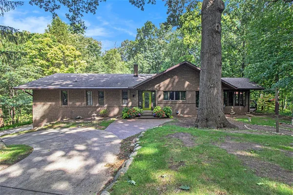 $575,000 | 5595 Mountain Road, Brighton, MI 48116