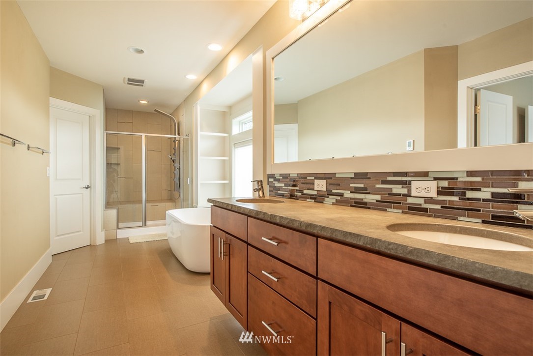 1100 North 32nd Street Renton, WA 98056 - Photo 16 of 25 Gallery Image 16