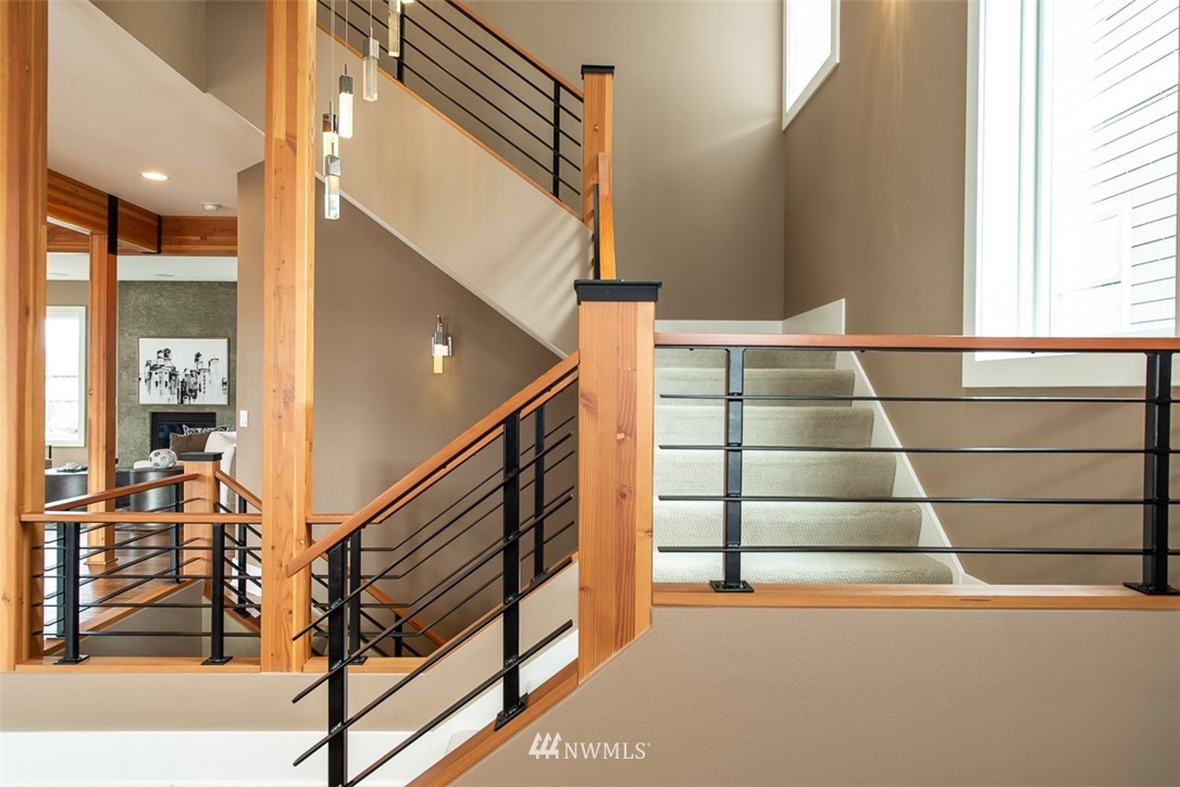 1100 North 32nd Street Renton, WA 98056 - Photo 3 of 25 Gallery Image 3