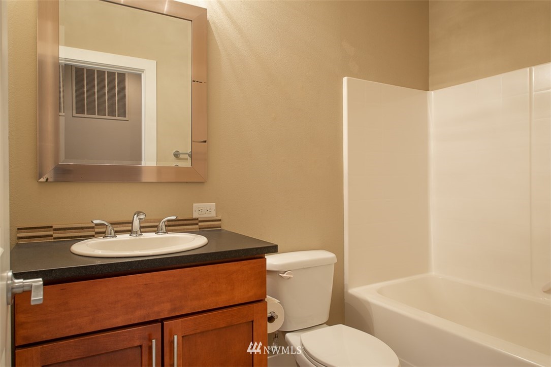 1100 North 32nd Street Renton, WA 98056 - Photo 22 of 25 Gallery Image 22