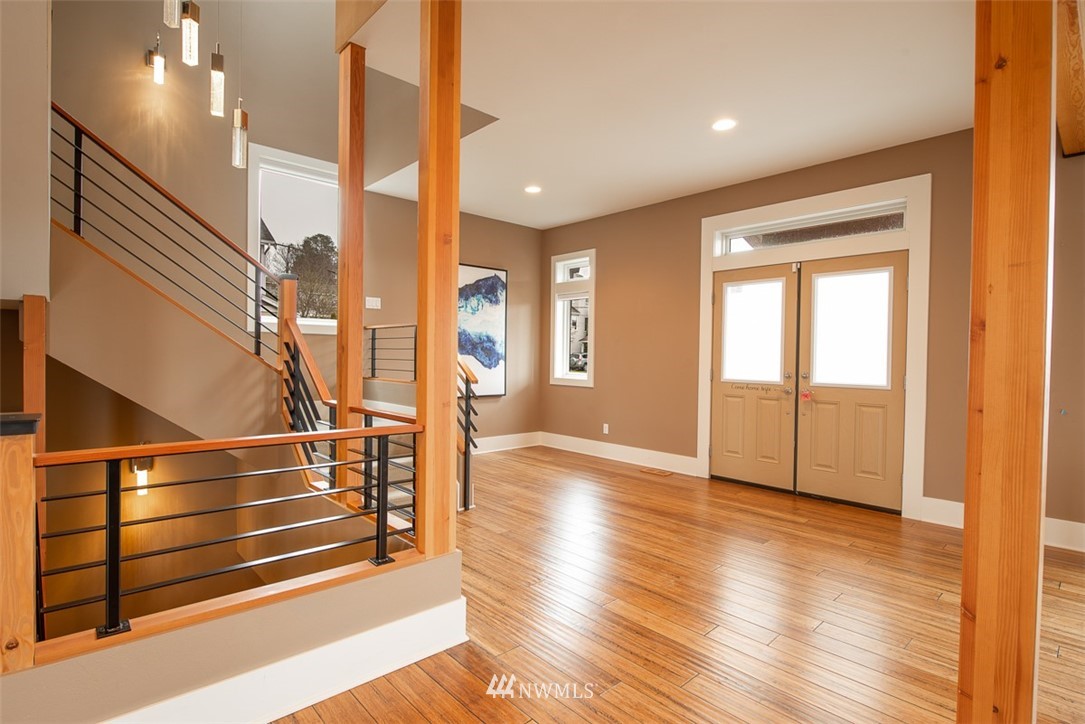 1100 North 32nd Street Renton, WA 98056 - Photo 4 of 25 Gallery Image 4