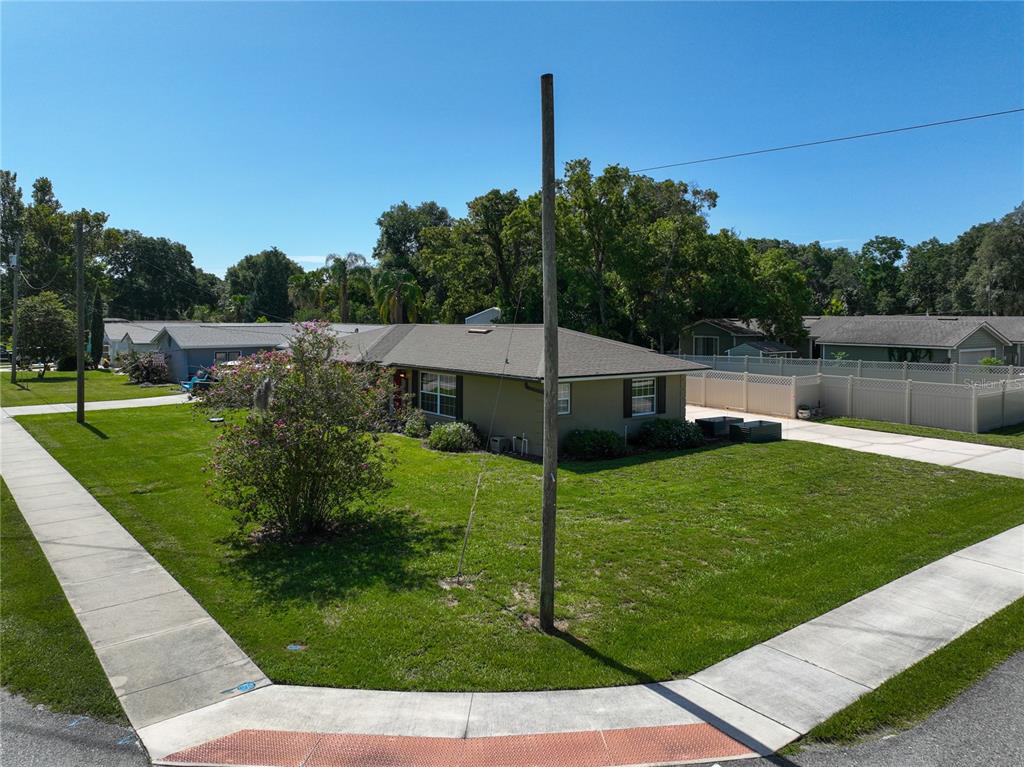 300 Oakhurst Street Altamonte Springs, FL 32701 - Photo 6 of 74