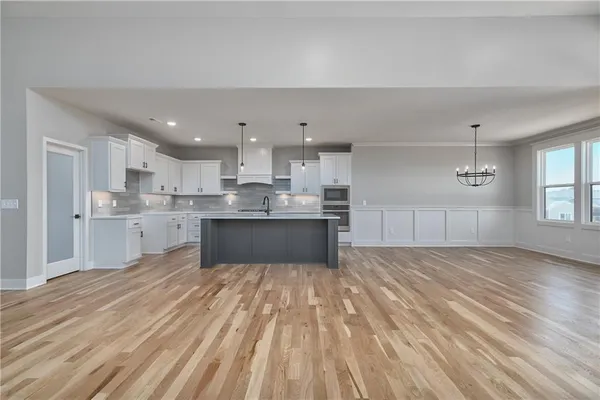 $748,000 | 6010 Apache Drive, Shawnee, KS 66226