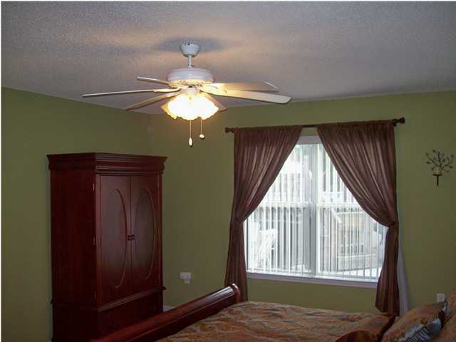 383 John King Road Crestview, FL 32539 - Photo 4 of 17 Gallery Image 4