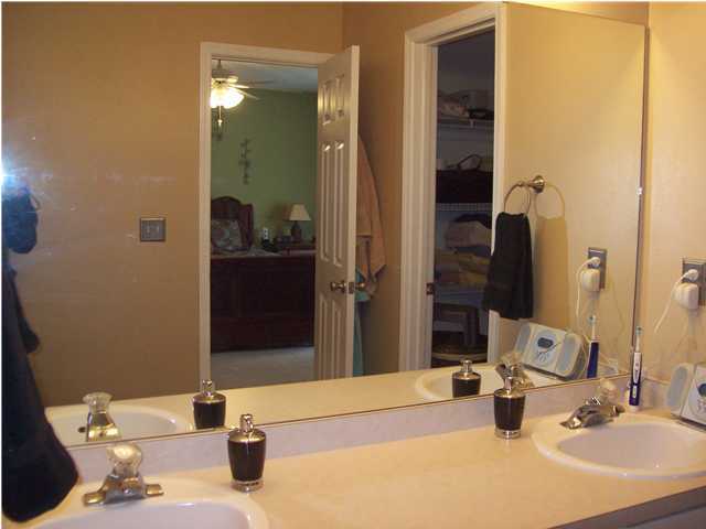 383 John King Road Crestview, FL 32539 - Photo 6 of 17 Gallery Image 6