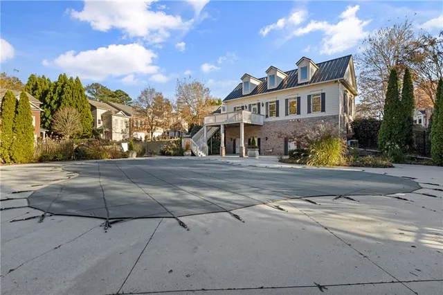 $699,900 | 6126 Narcissa Place, Duluth, GA 30097