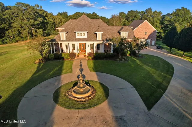 $749,000 | 1119 Milltowne Drive, Wesson, MS 39191