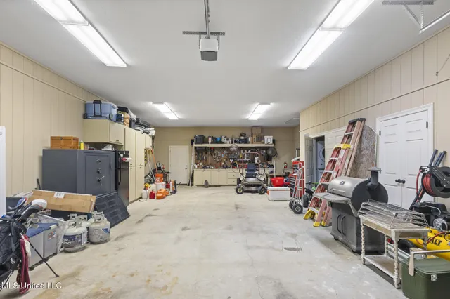 $749,000 | 1119 Milltowne Drive, Wesson, MS 39191