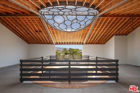 $14,995,000 | 28867 Grayfox Street, Malibu, CA 90265