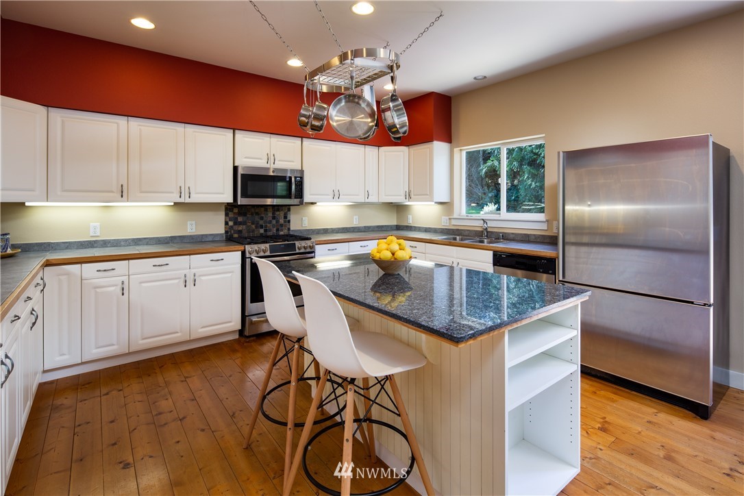 18 Plum Lane Bellingham, WA 98229 - Photo 8 of 29