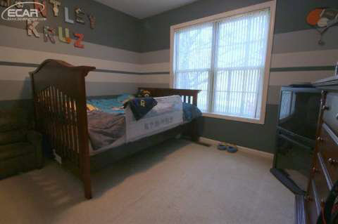 1015 North Gale Road Davison, MI 48423 - Photo 24 of 34 20452469-23.JPG