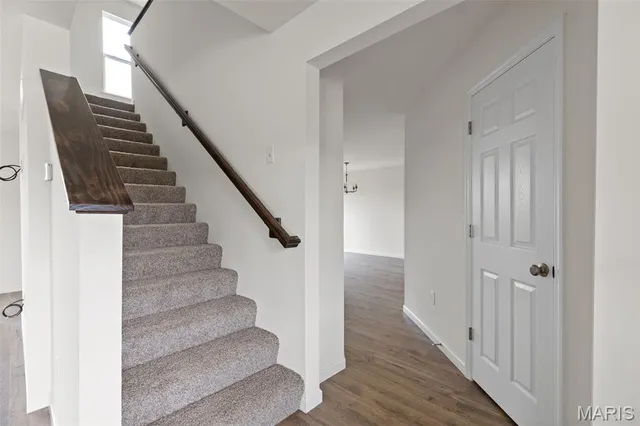 $259,900 | 1567 Salerno Drive, St. Louis, MO 63133