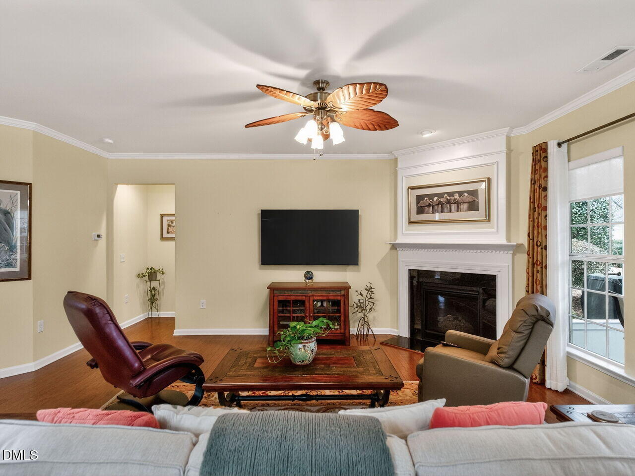 745 Eldridge Loop Cary, NC 27519 - Photo 8 of 28 007-1280x960-family-room