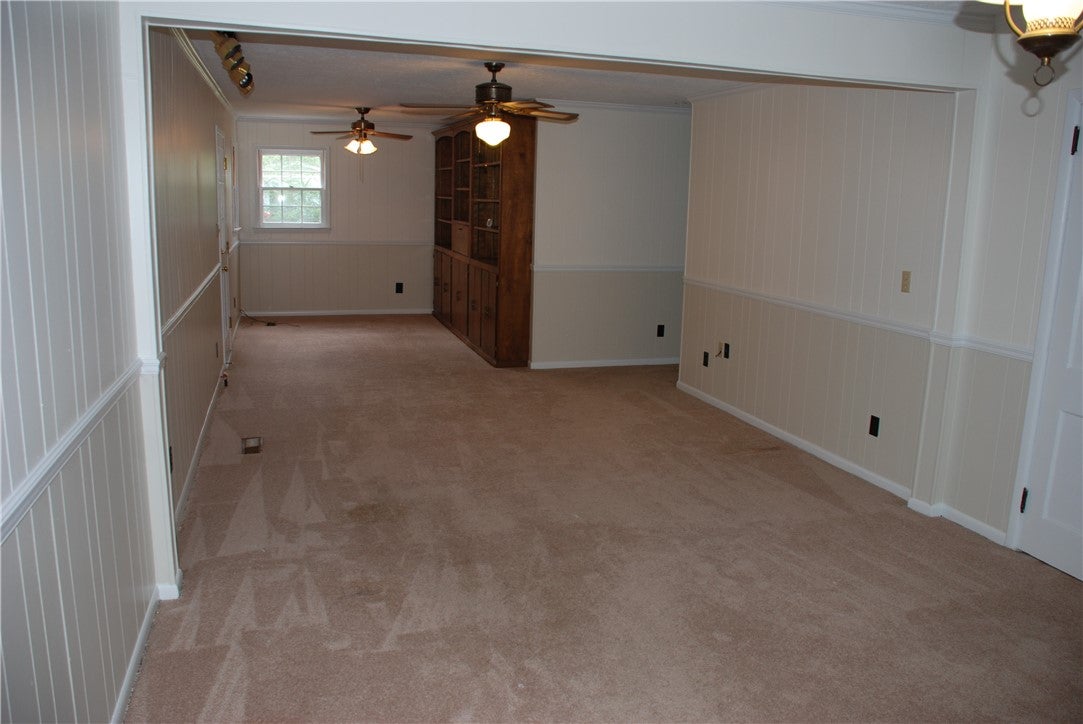 1402 Rocky Brook Road Opelika, AL 36801 - Photo 9 of 20 Gallery Image 9