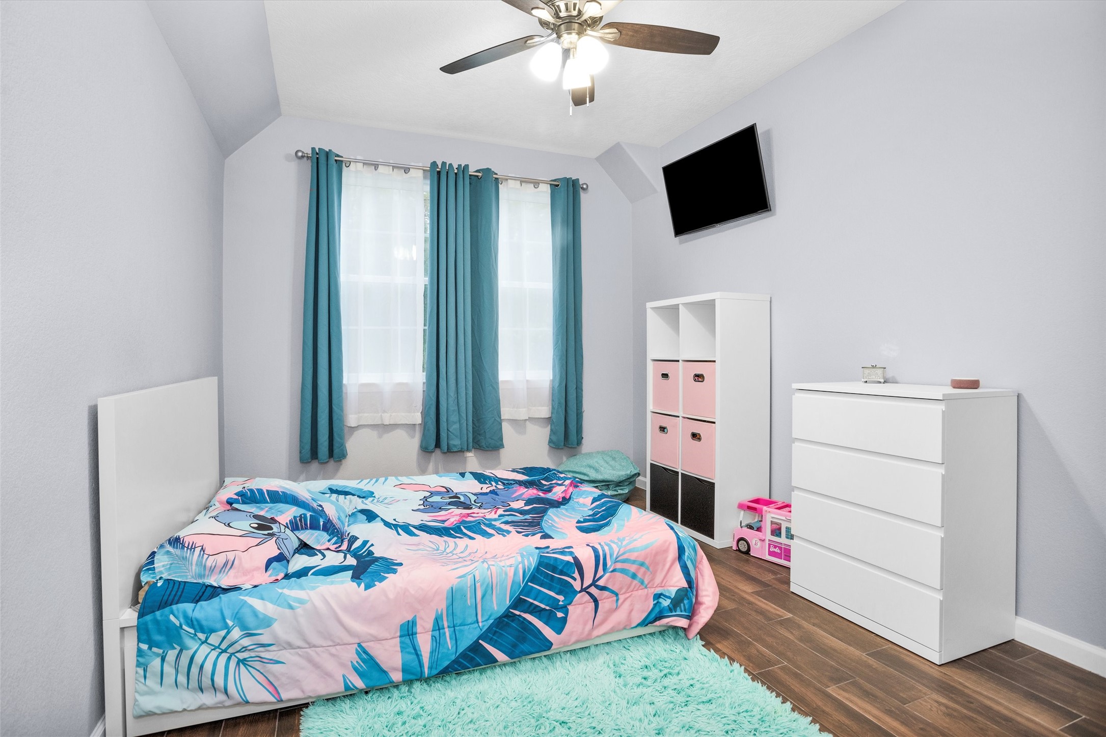 1057 Magnolia Point Drive Huffman, TX 77336 - Photo 11 of 48 This front bedroom is great for family or guest.