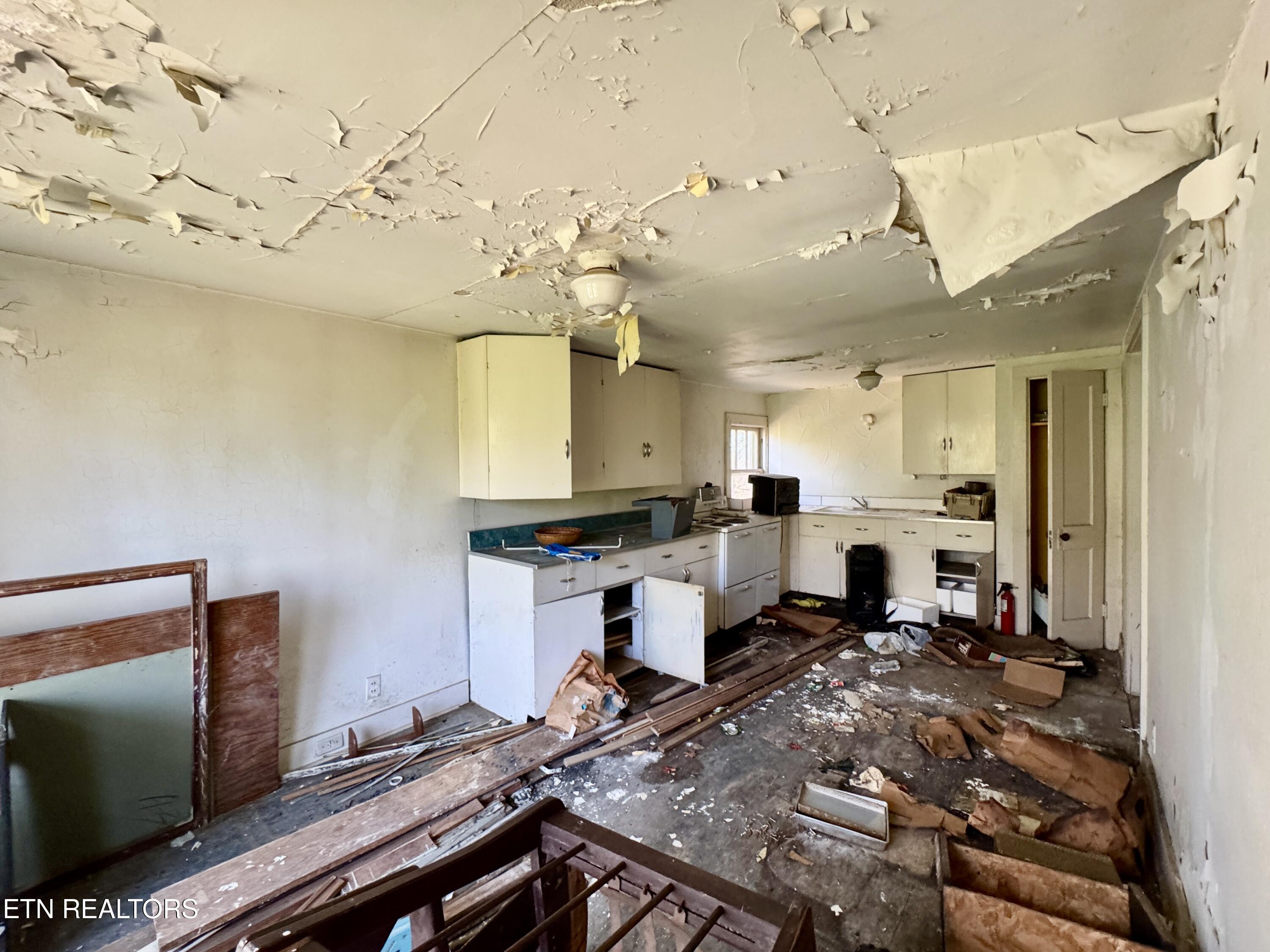 935 Raleigh Avenue Knoxville, TN 37917 - Photo 22 of 28 2-22