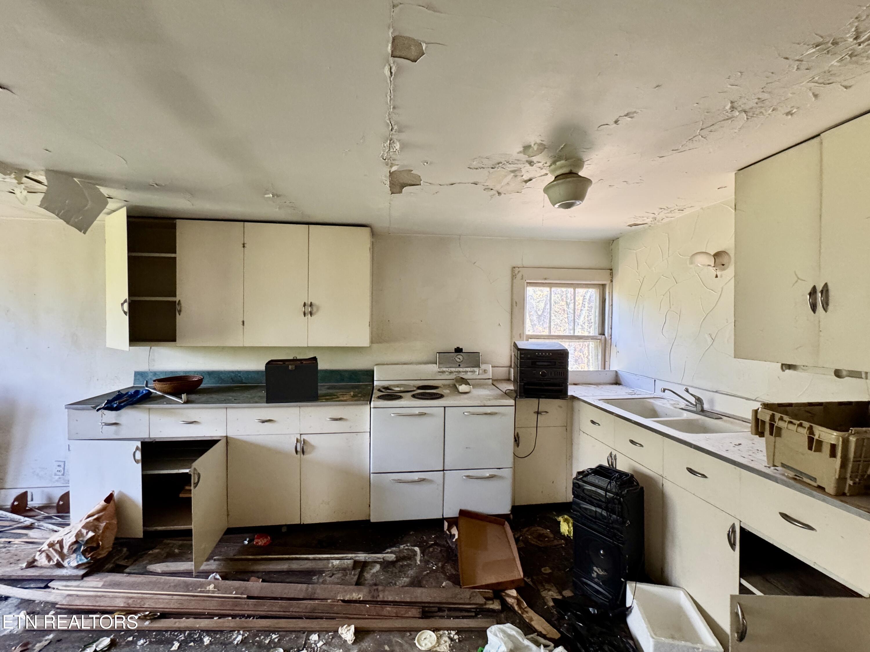 935 Raleigh Avenue Knoxville, TN 37917 - Photo 24 of 28 2-24